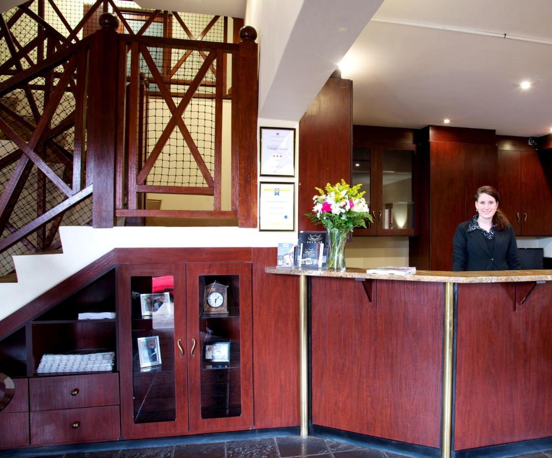 Premier Splendid Inn Port Edward Bagian luar foto